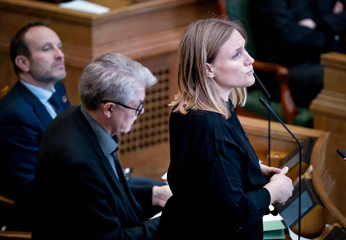 Medlemmerne af Folketingets Forsvarsudvalg, her Enhedslistens Eva Flyvholm, de Radikales Martin Lidegaard (tv.) og SFs Karsten Hønge, kan ikke få udleveret den interne korrespondance fra Forsvarsministeriet i sagen om mulig svindel og manglende kontroller i Ejendomsstyrelsen.