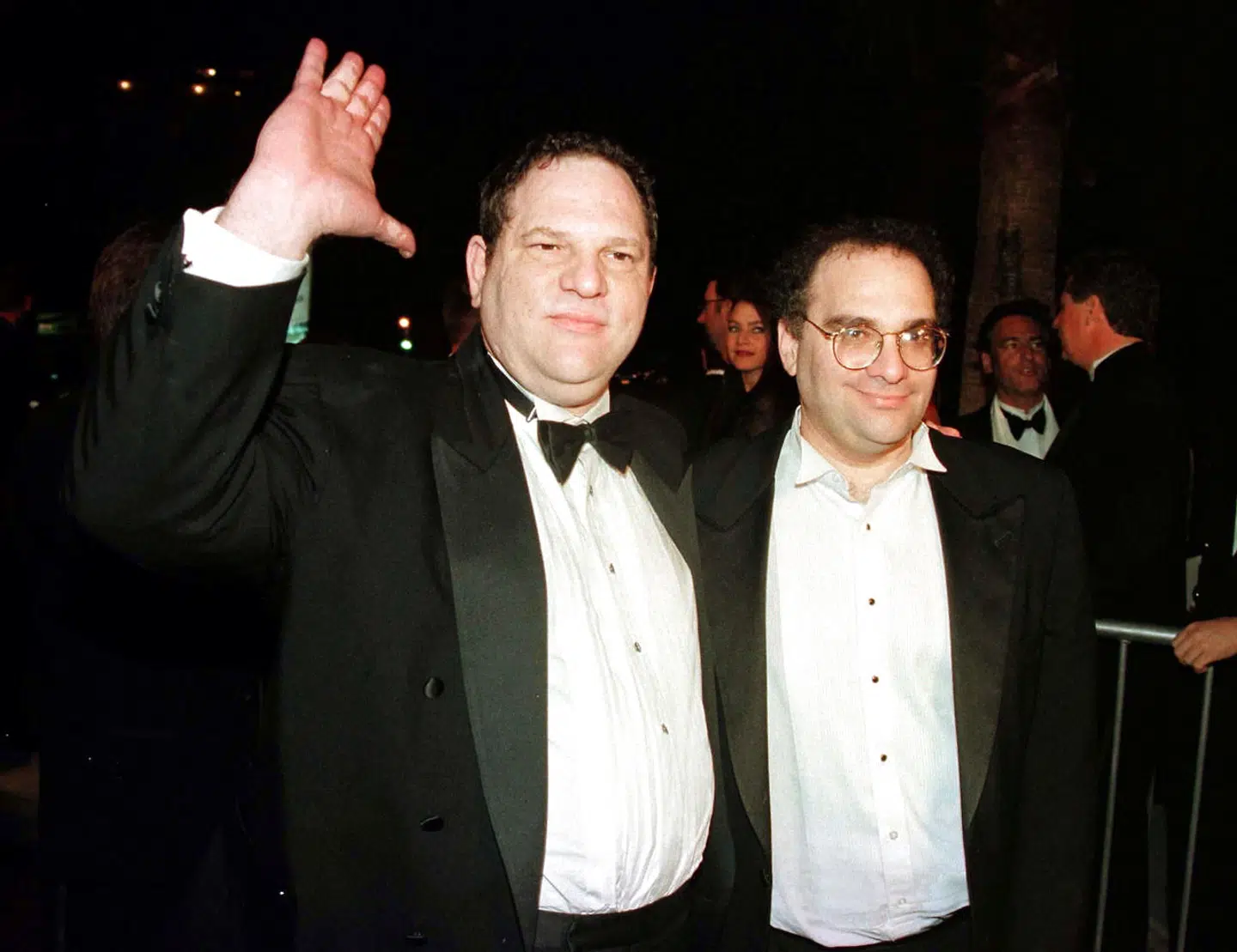Dengang Harvey Weinstein var indbegrebet af Hollywood. Her er han på vej til fest på The Mondrian Hotel i Los Angeles i 1997 sammen med sin bror, Bob Weinstein, som han drev sine filmselskaber sammen med.
