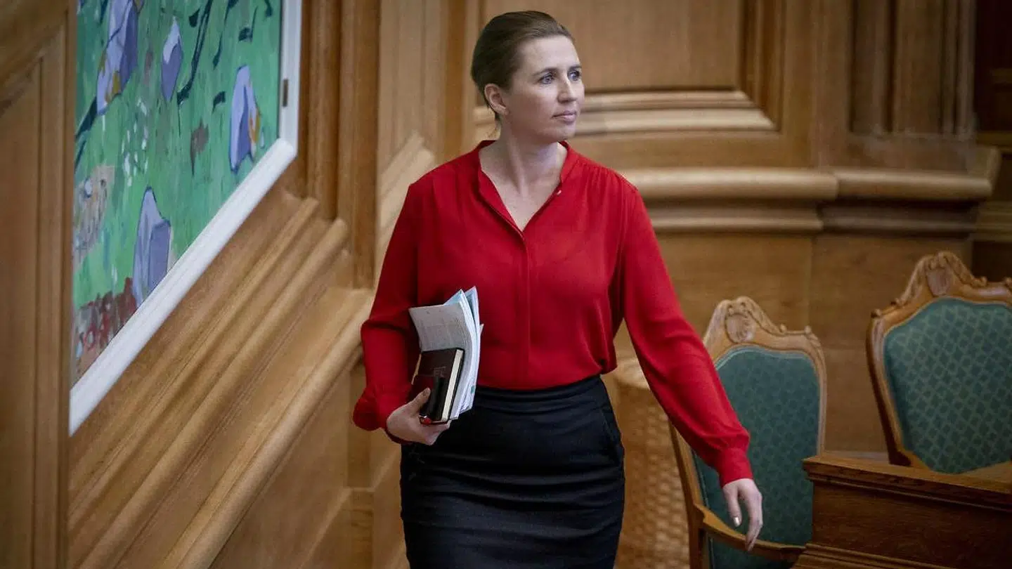 »Min forventning er, når Mette F kommer ud med sin nye fattigdomsgrænse, at antallet af fattige børn vil udgøre ca.15.000, fordi man overgår til en tre-årsgrænse. Det er milevidt fra de 64.500, der har givet den skingre og ukonstruktive fattigdomsdebat,« skriver Mads Lundby Hansen.