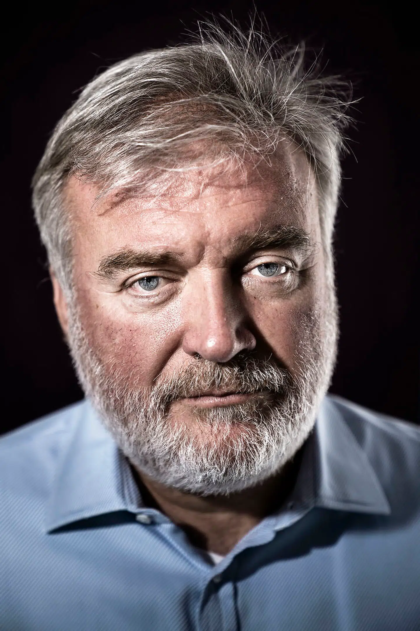 Da rigmanden Lars Seier lagde knap en kvart milliard kroner i Parken, var det forventningen, at FCK skulle løftes op på en højere, international hylde. Men nej. De to storaktionærer i Parken holder igen på pengene, og derfor må Parken tværtimod skrue en tak ned for ambitionerne. I hvert fald i 2020.