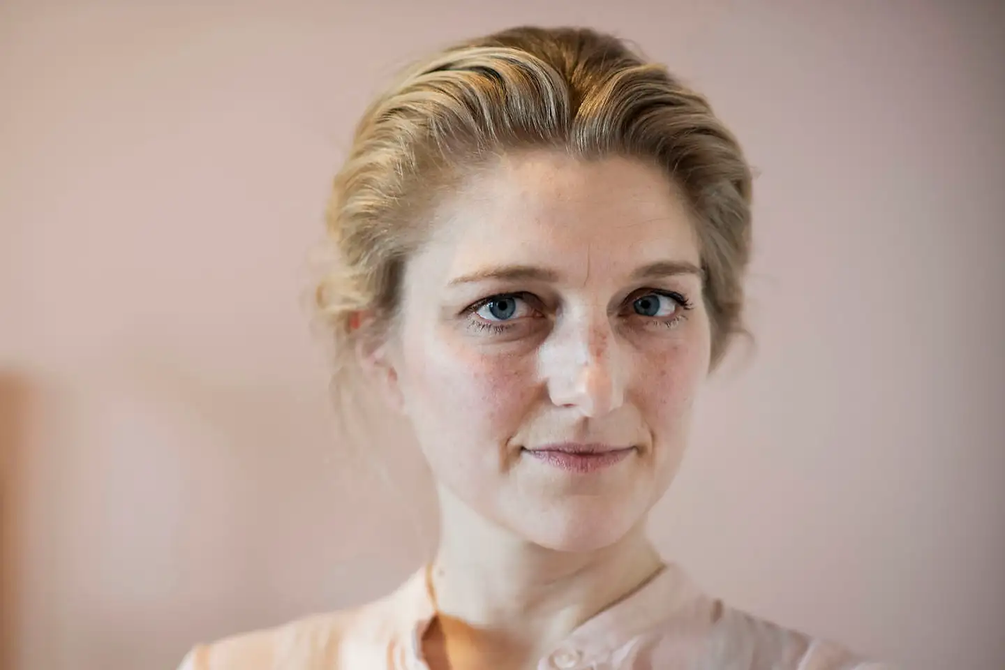 De Radikales kulturordfører, Zenia Stampe, uddeler drøje hug til tidligere minister for at have efterladt »et nedbrændt område«.