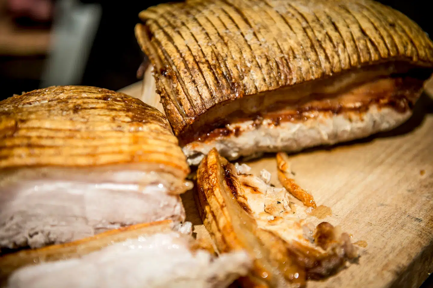 Det smager godt, men har sin pris. Julens fede mad sætter sine spor langt ind i januar, hvor danskerne har et betydeligt højere kolesteroltal end om sommeren