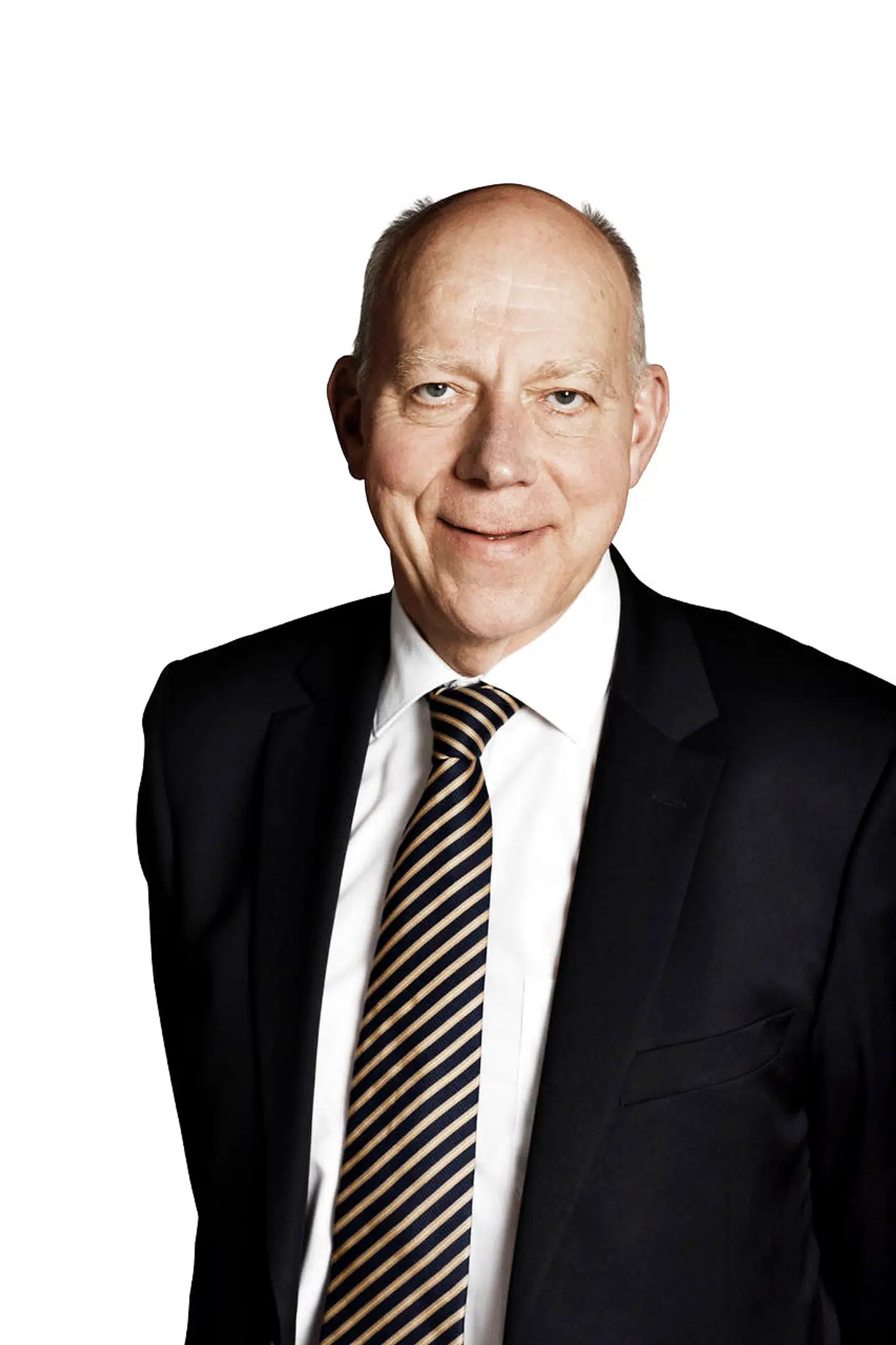 Torben Nielsen er tidligere nationalbankdirektør og nu også forhenværende formand i Sydbank. Han tabte magtkampen i banken til den administrerende direktør, Karen Frøsig, og fire medarbejdervalgte bestyrelsesmedlemmer og forlod bestyrelsen. Dette har gjort det vanskeligt for banken at besætte de ledige poster med finanskyndige medlemmer.