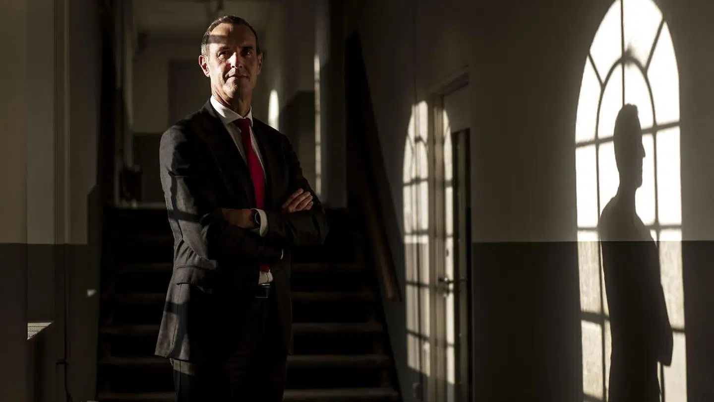 »Vi kan aldrig stoppe det helt. Målet bør være at drive risikoen ned på et acceptabelt niveau, som man anerkender og kan leve med – og komme videre med sit liv,« siger den tidligere topchef i Europol Rob Wainwright, som i dag arbejder for at skærpe især virksomheders modstandskraft over for cyberangreb og cyberkriminalitet.