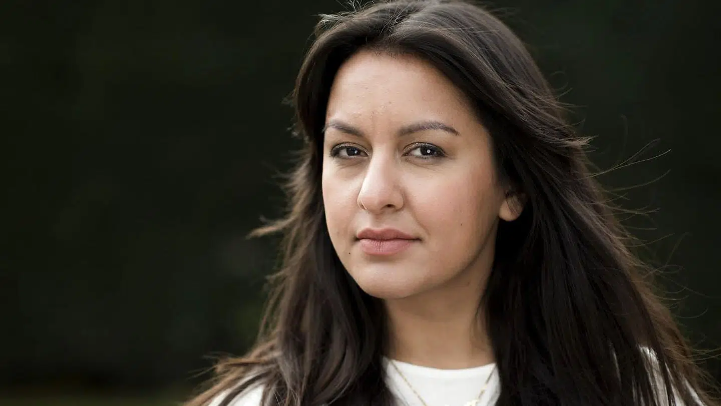 »Jeg har mødt utallige unge på diverse døgninstitutioner og i pleje hos familier, og de har aldrig følt sig så svigtet, som efter de blev fjernet hjemmefra. Evner Mette Frederiksen at erkende, at det system, hun sætter sin lid til, svigter for ofte?« skriver Geeti Amiri.