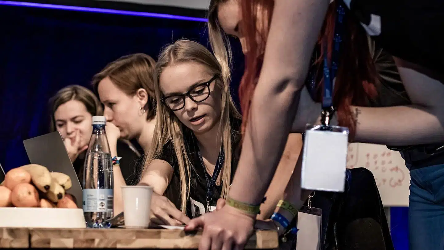 Premieren på IT-Landsholdet i Odense 7. december gav mange piger blod på tanden til at gå videre med IT-udfordringerne.