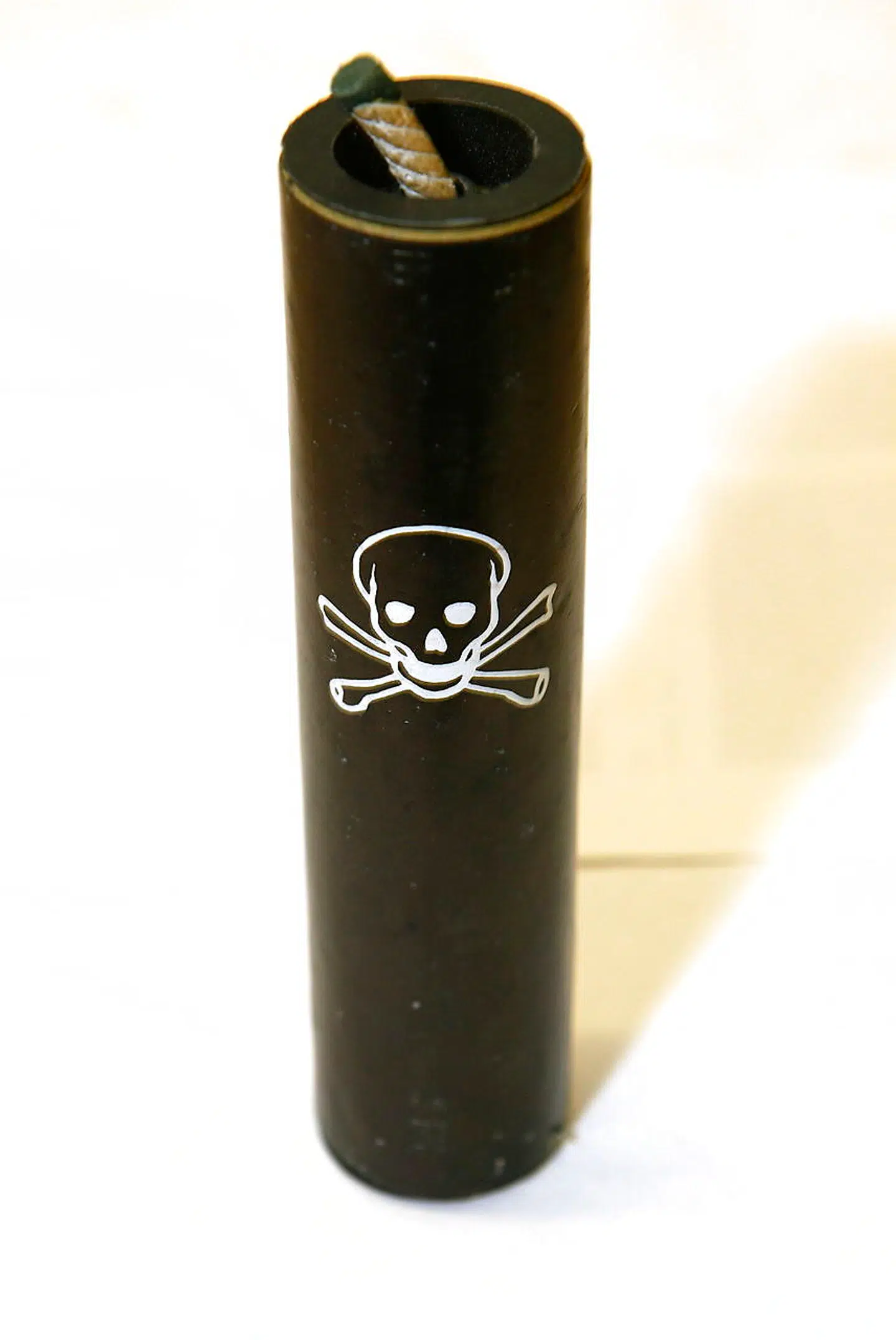 Den årlige smuglertur til Helsingborg hvor der blev indkøbt ulovlige svenske kanonslag, var et årligt højdepunkt, hvis man var en frisk dreng i starten af 80'erne.