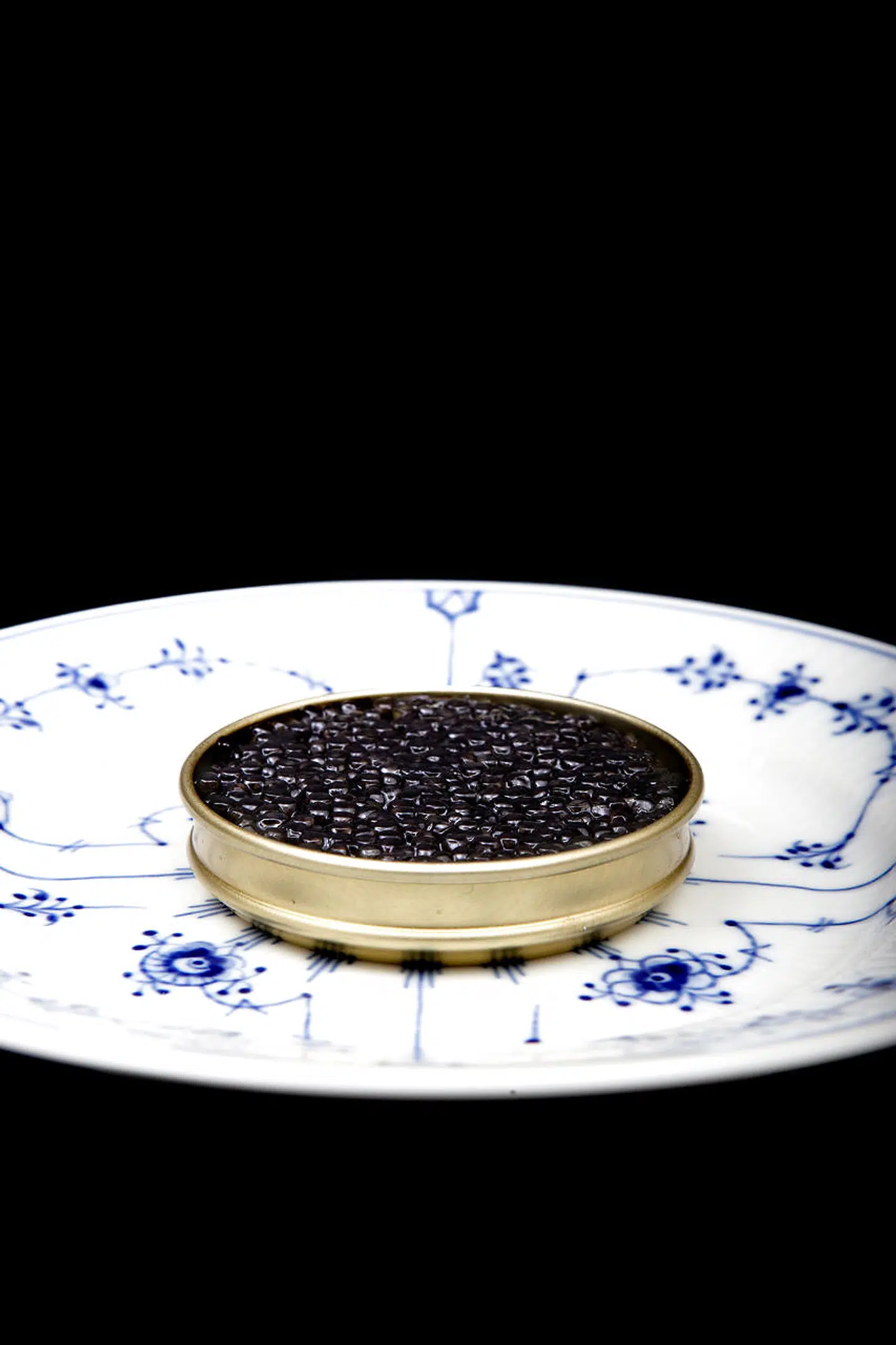 Er der fuldt op i pengepungen, så køb lidt caviar. Er der ikke, så gør det alligevel.
