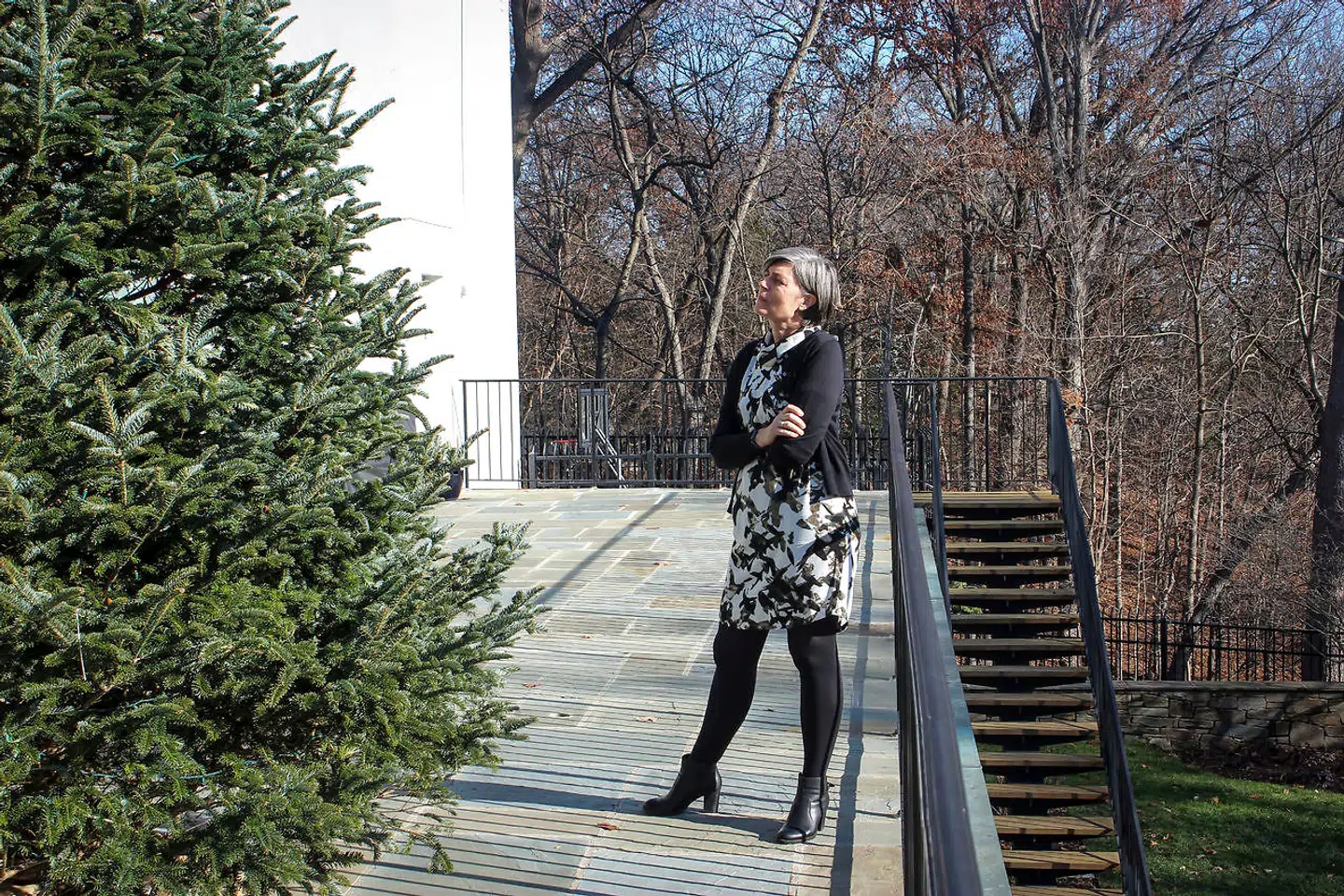 Lone Wisborg på den danske ambassade, der har både en præsident og en tidligere præsidentkandidat som genbo: Ægteparret Bill og Hillary Clinton.