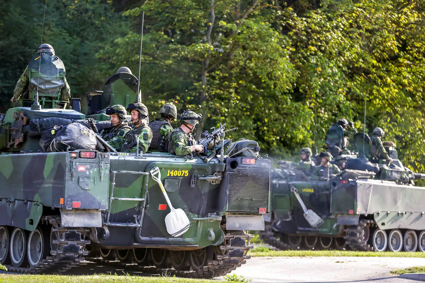 Efter år uden militær tilstedeværelse på den svenske ø Gotland, har de svenske politikere besluttet igen at have styrker på øen i Østersøen.