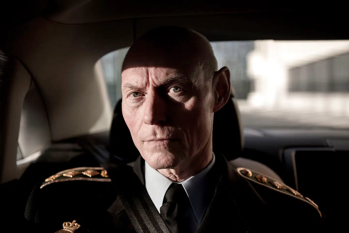 Rigspolitichef Jens Henrik Højbjerg stopper efter ti år på posten.