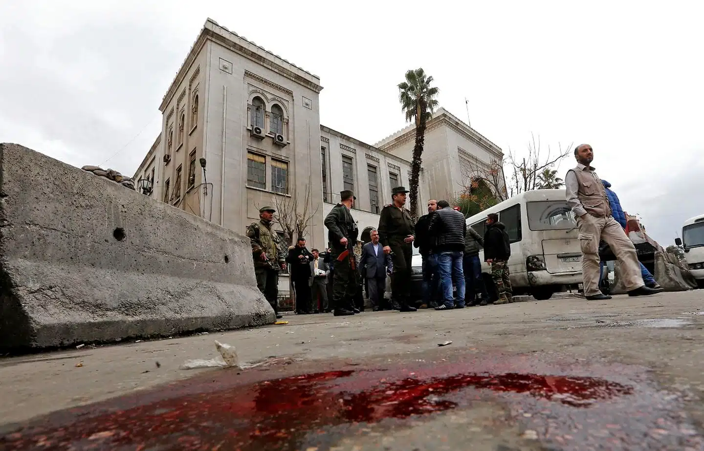 En selvmordsbomber udløste i 2017 et blodbad nær den gamle by i Damaskus. I dag er der ikke længere en særlig sikkerhedsrisiko i byen, vurderer de danske myndigheder.