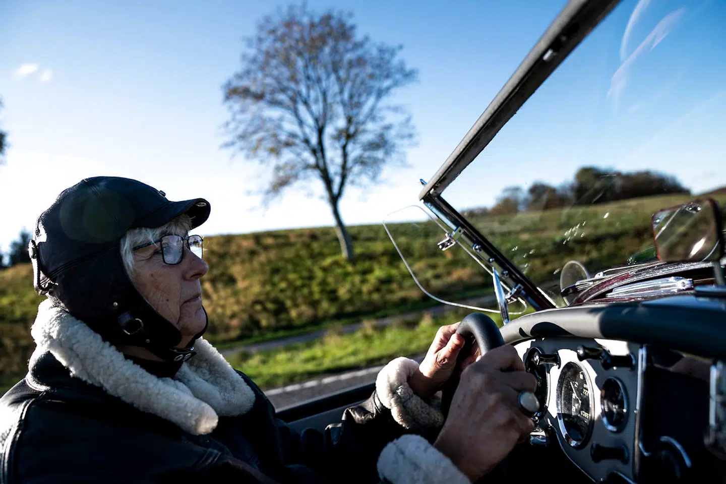 Linda Kronsted deler sin mands begejstring for klassiske britiske MG-sportsvogne.