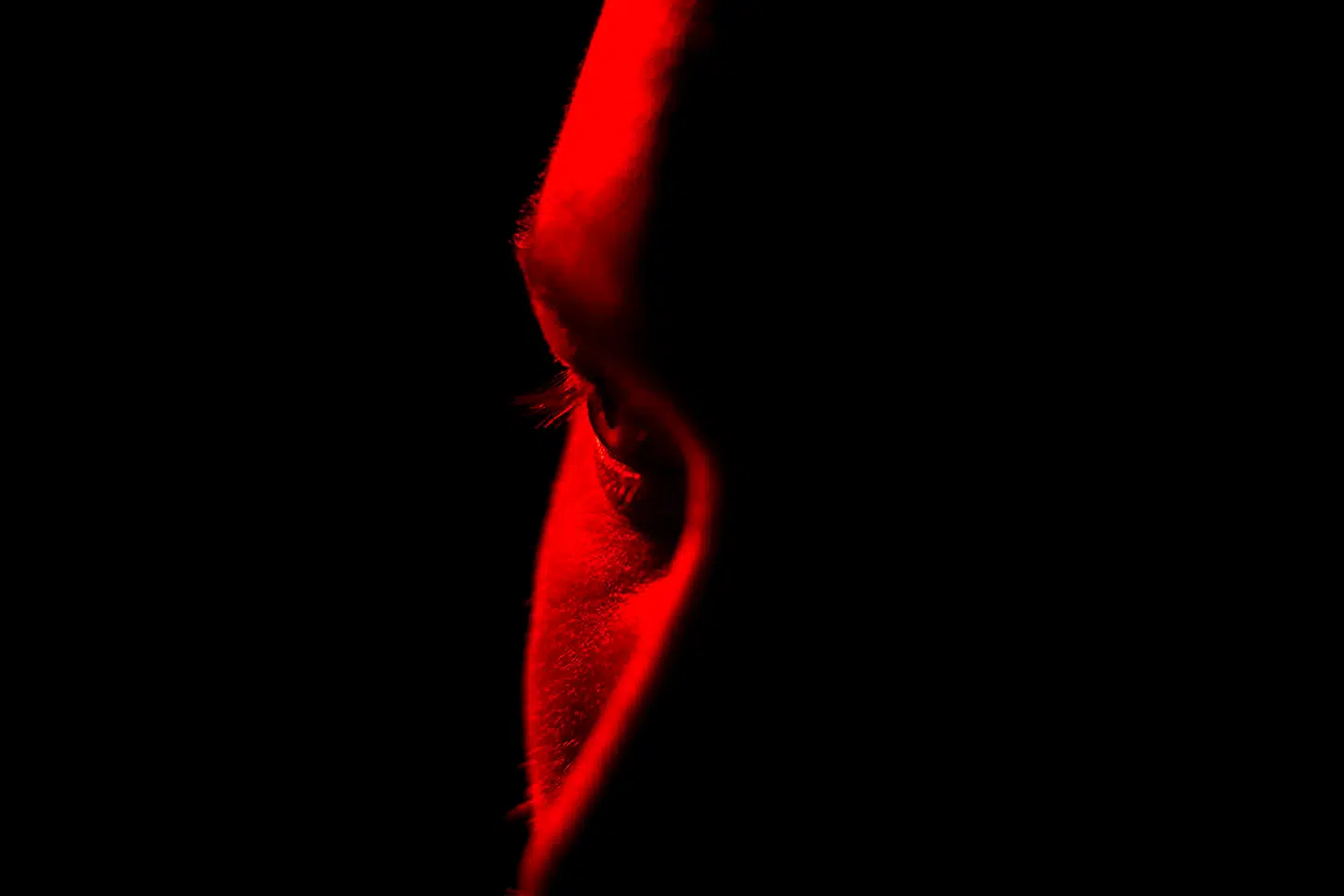 Peter var i flere år aktivt medlem af det nynazistiske forum Iron March. Han vil ikke genkendes på billederne. I en artikelserie har Berlingskes gravegruppe kortlagt og skabt kontakt til danske nynazister.