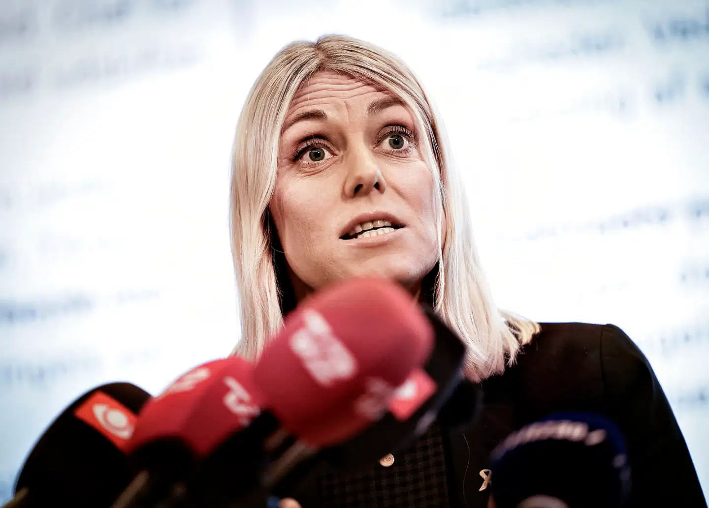 Forsvarsminister Trine Bramsen holder pressemøde om den verserende sag om manglende kontrol og svindel i Forsvarsministeriet Ejendomsstyrelse i København tirsdag den 10. december 2019