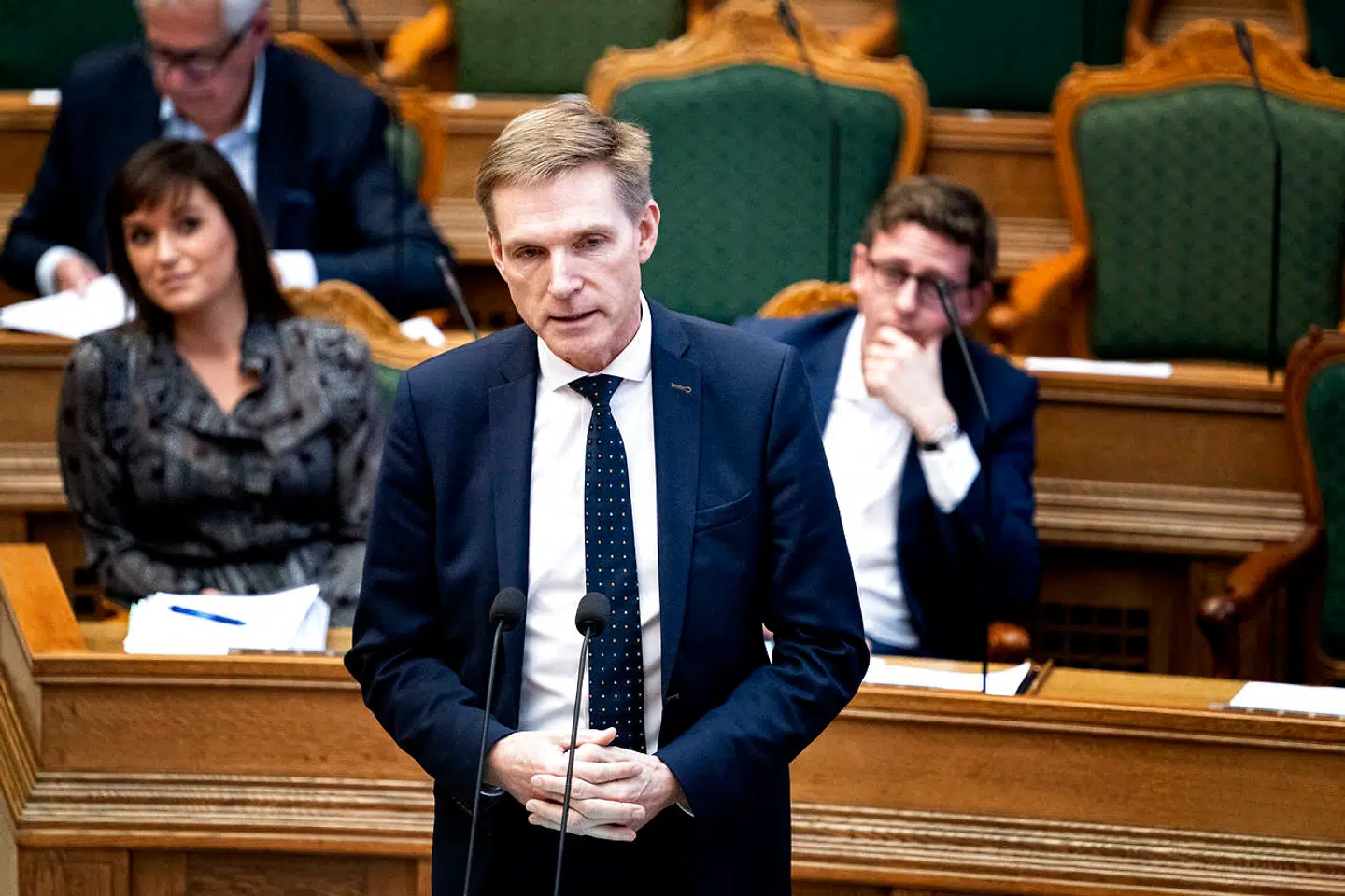 DFs Kristian Thulesen Dahl presses af sagen, der ikke vil gå væk.