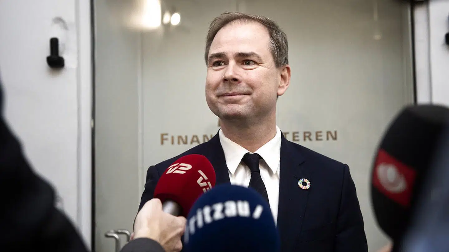 Partiledere og finansordførere er gode til at smile på TV, være folkelige på Facebook, angribe deres modstandere på Twitter og ansætte spindoktorer, som manipulerer i rød-grønne farver. Men når det gælder konkret politik, så fejler finansministeren sammen med SFs Pia Olsen Dyhr, Uffe Elbæk fra Alternativet, den radikale Morten Østergaard og Pernille Skipper fra Enhedslisten.