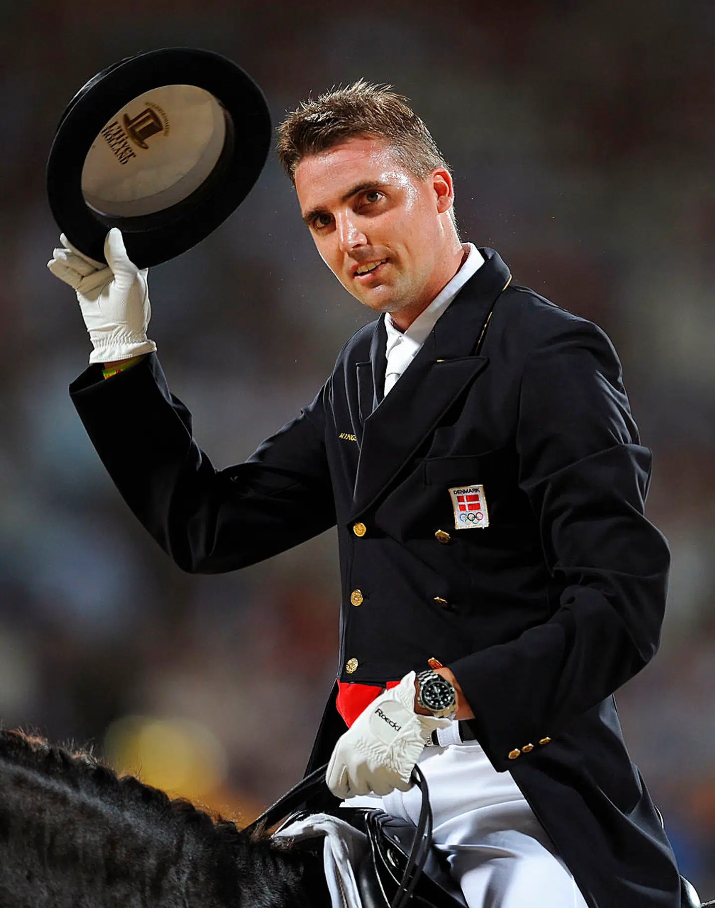 Stutteriejer Andreas Helgstrand, Vodskov, er blevet milliardær på heste. Her er han fanget på hesten »Don Schufro« i forbindelse med deltagelsen ved OL i Beijing i 2008.