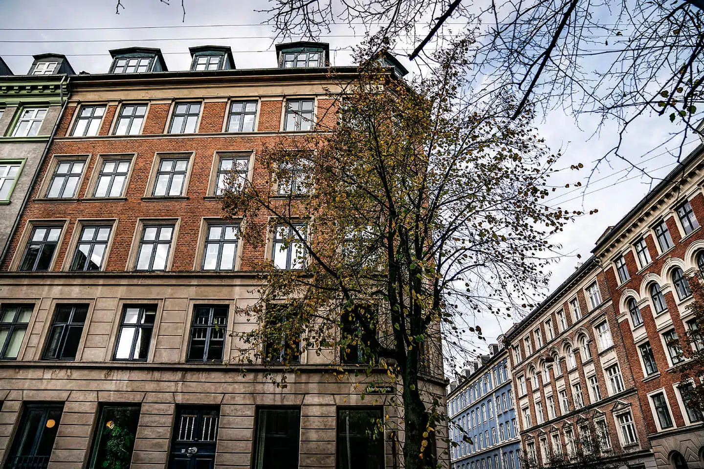 Arkivfoto: Regeringen og dens støttepartier vil blandt andet gøre det mindre attraktivt for forældre at foretage forældrekøb af boliger gennem den såkaldte virksomhedsordning. Det fremgår af den nye finanslovsaftale, der blev præsenteret mandag aften.
