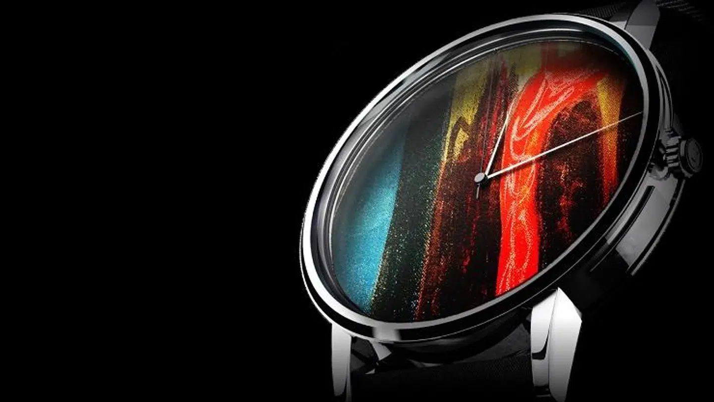 Tal Rs kunstværk er stadig intakt. Her ses en illustration af, hvordan et færdigt ur ville kunne have taget sig ud.