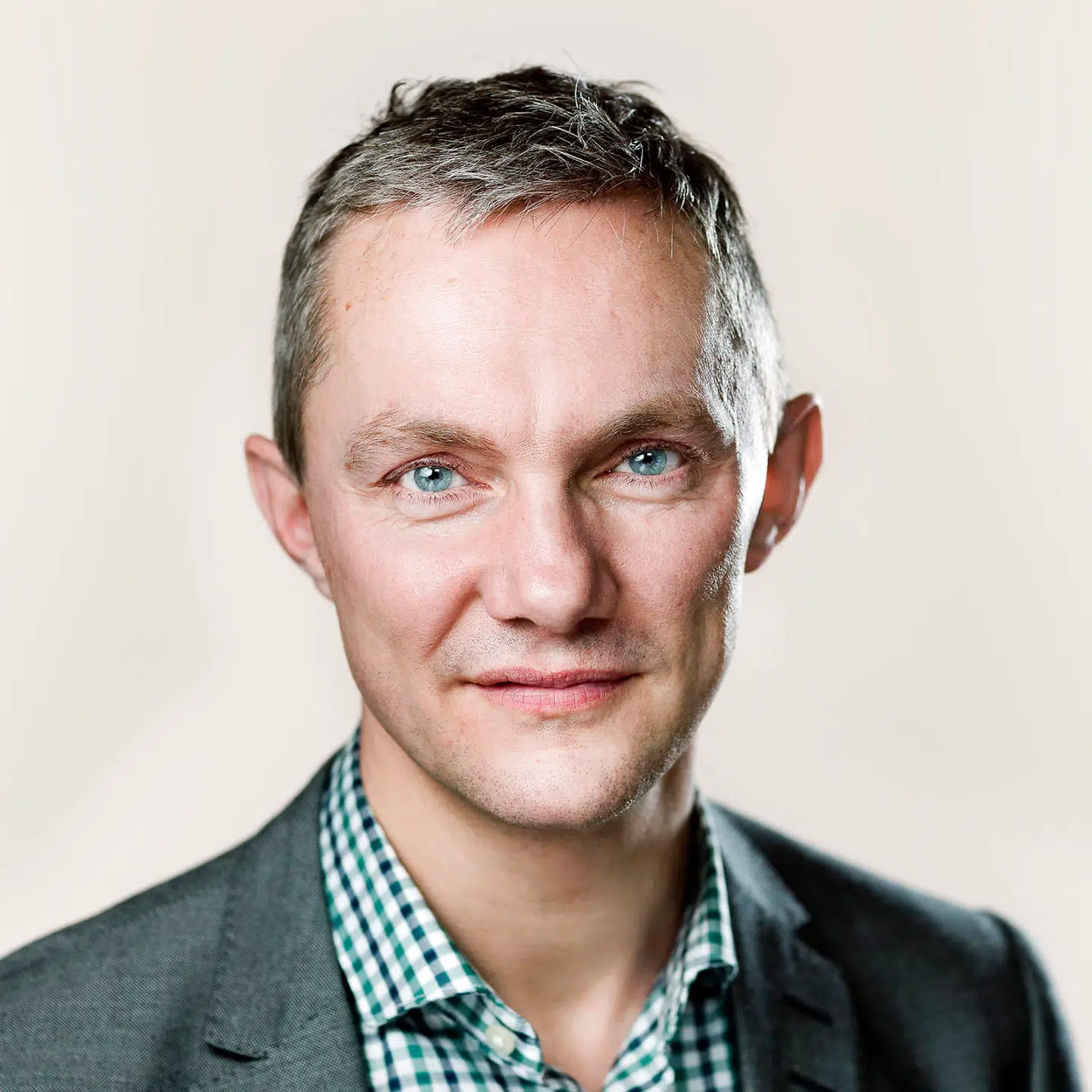 Sjúrður Skaale, Javnaðarflokkurin.