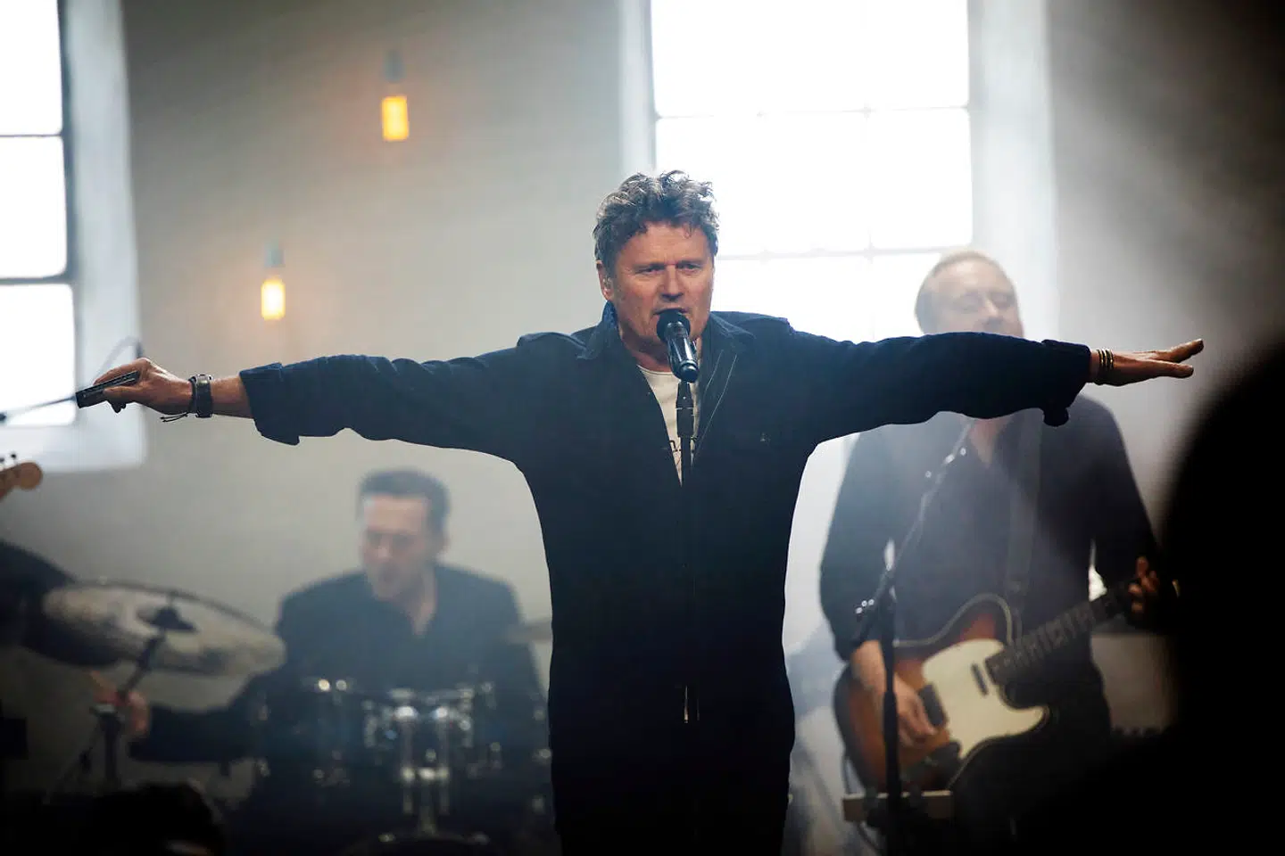 Poul Krebs fortolker et digt af Michael Strunge i programmet »Helt lyrisk« på DR.