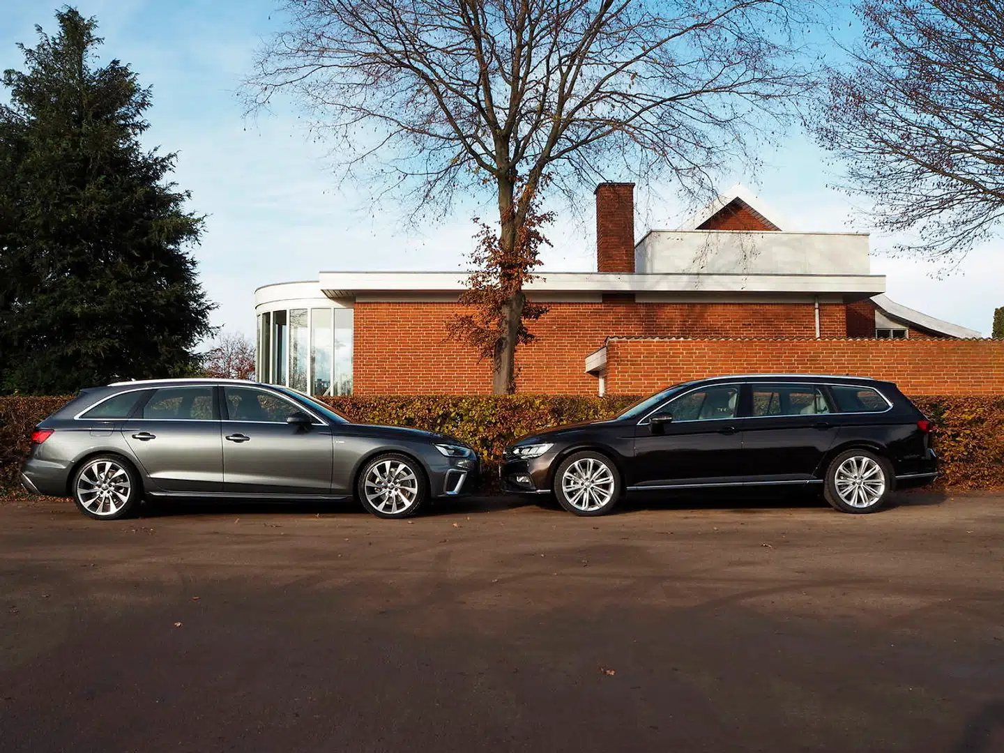 Audi A4 og Volkswagen Passat i årgang 2019 er vidt forskellige biler, selv om de deler en del teknologi.
