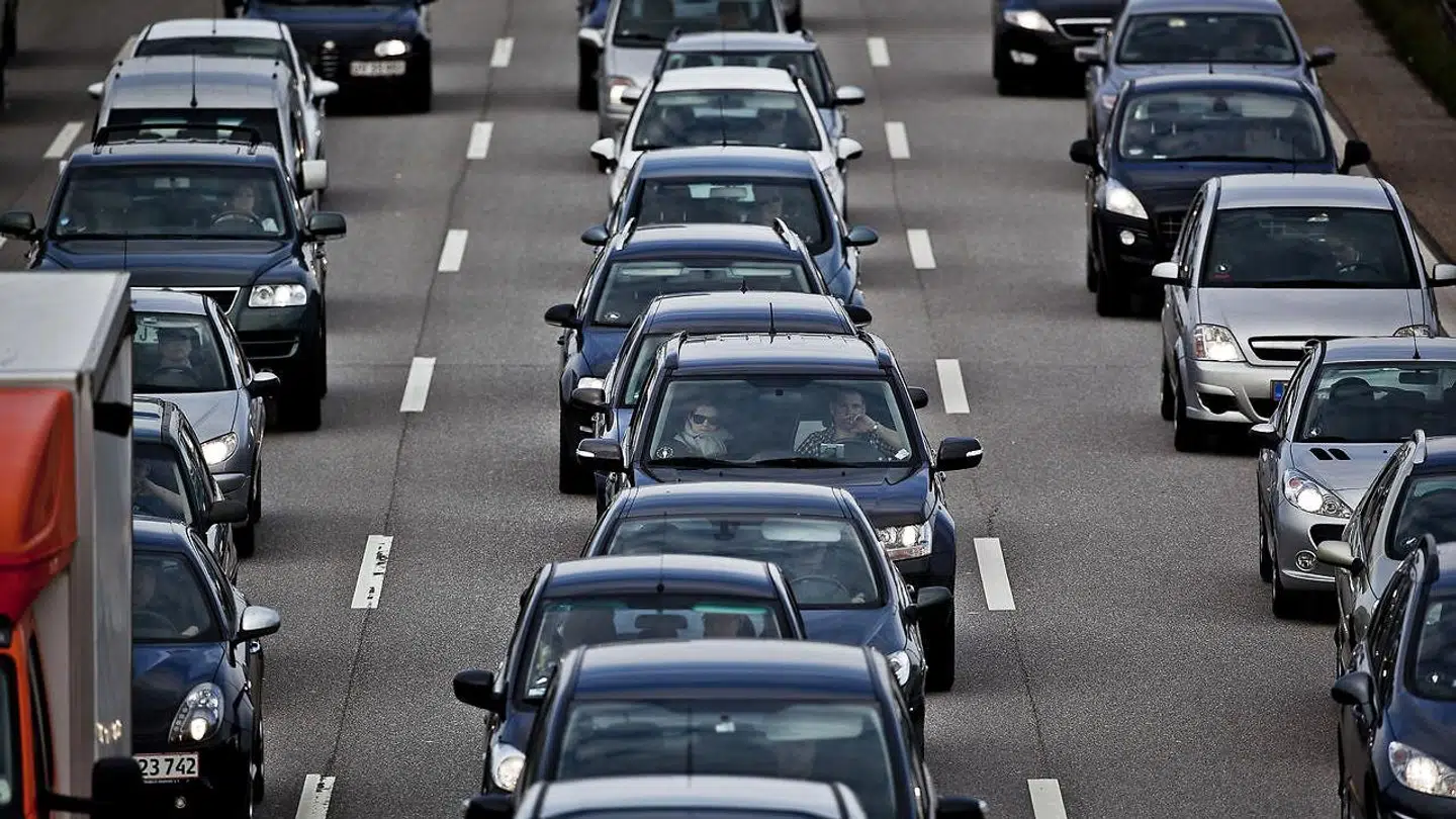 En almindelig dansker gør et indhug i klodens ressourcer, der er mere end 50 procent højere end den gennemsnitlige EU-borger. For hver kilo importeret bil trækker vi 5,5 kilo i den globale råstofbank.