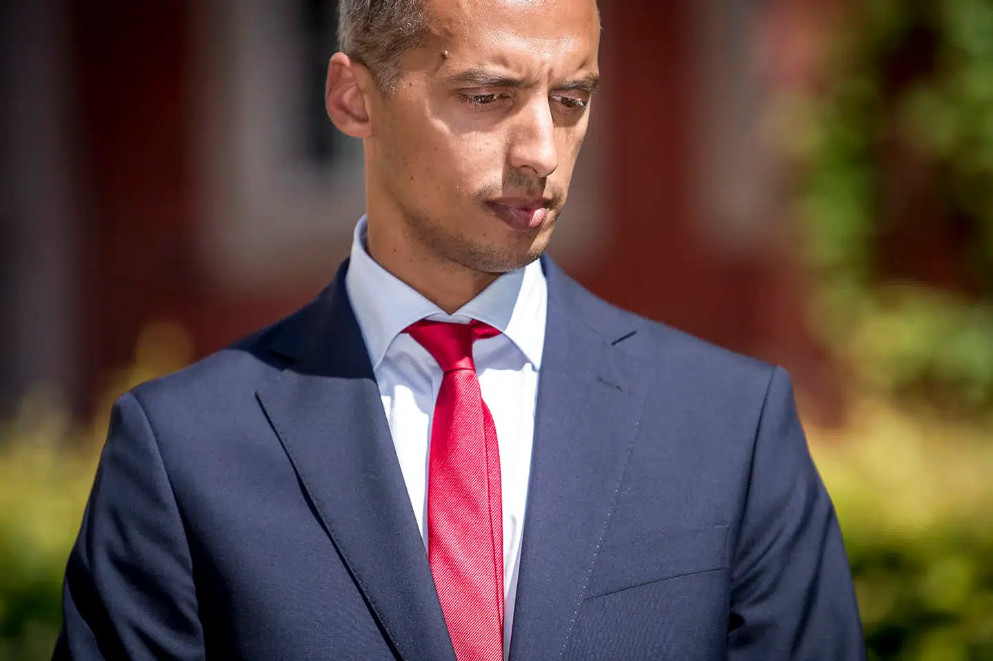 En dom fra Den Europæiske Menneskerettighedsdomstol er så principiel, at regeringen nu vil forsøge at anke den og indbringe den for Menneskerettighedsdomstolens storkammer.