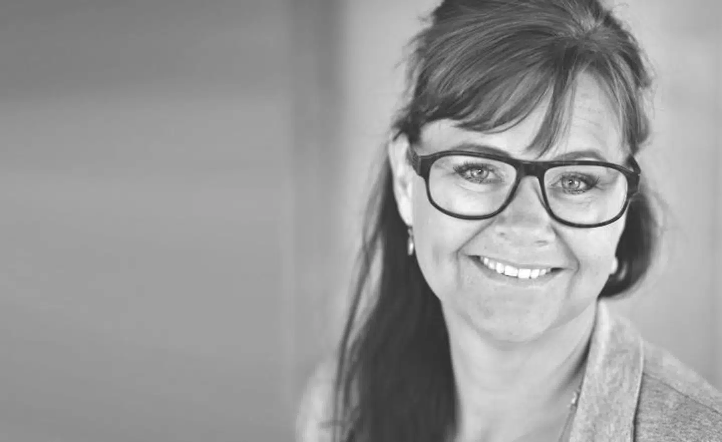 Dorte Wimmer, forbruger- og detailekspert, kan huske et af sine egne besøg hos den lokale BR i Slagelse, da hun var en lille pige. Ifølge hende er det netop mange danskeres barndomsminder, der kan blive et trumfkort for BR. Ifølge hende har alle nemlig et forhold til maskotten Fætter BR.