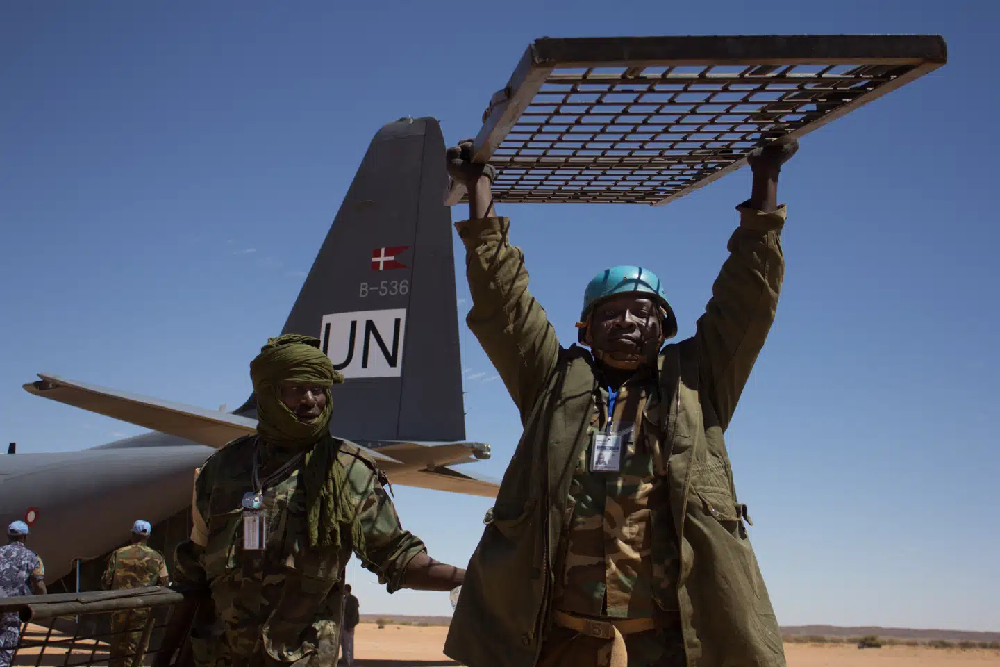 Ved siden af helikopterbidraget til Operation Barkhane deltager Danmark med et Hercules-transportfly i FNs fredsbevarende mission i Mali, som går under navnet MINUSMA.