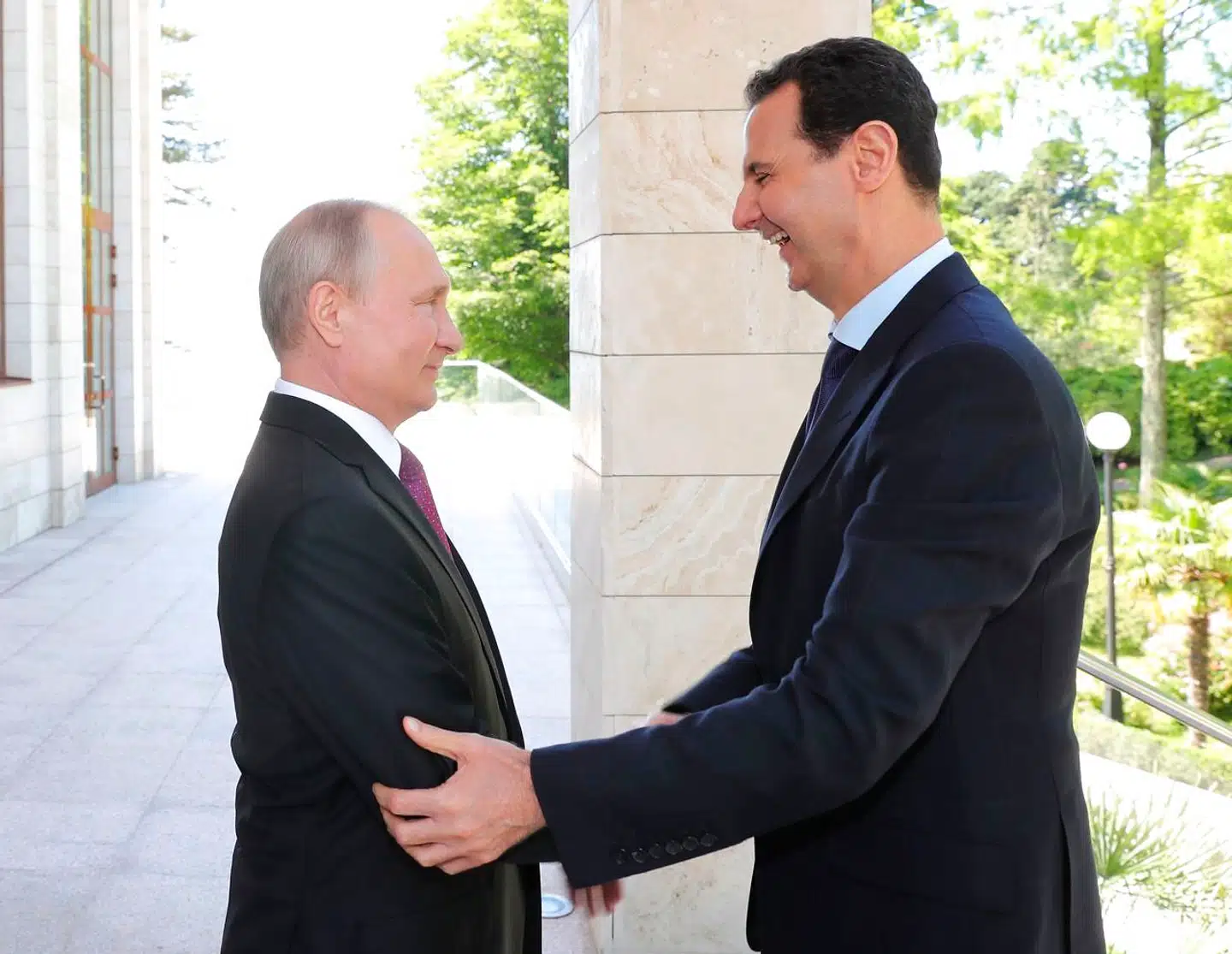 Med Ruslands støtte til den syriske diktator, Bashar al-Assads regime indledte Vladimir Putin sin rejse mod at bive Mellemøstens vigtigste kongemager. Nu har han udset sig endnu et sted at udøve sin geopolitiske magt.