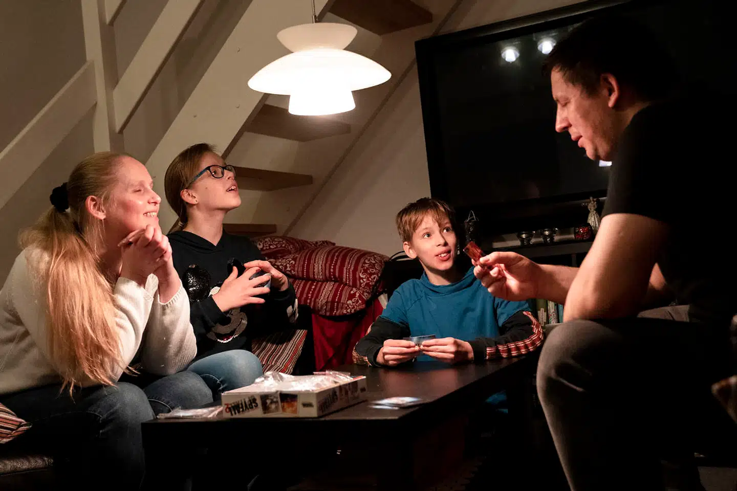 Familien Plakhotnyuk går meget op i iværksætteri. Faderen Maksym er selv iværksætter, mens de to børn hver uge deltager i børneiværksætteriakademiet i Lyngby.