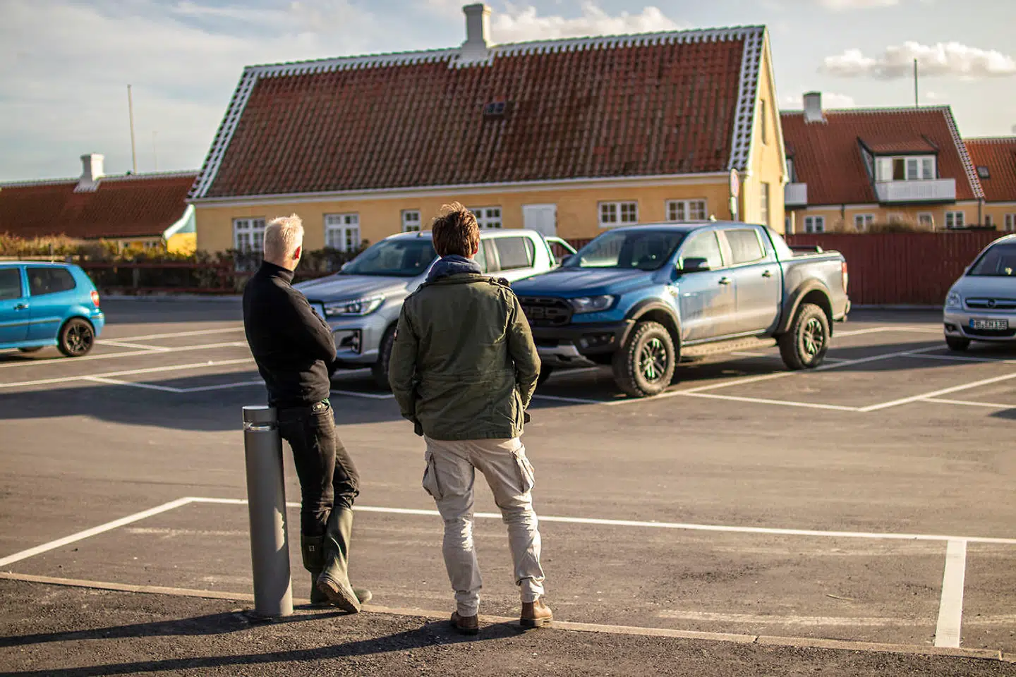 Fremme i Skagen fordøjes turen. Røverhistorier er skabt, og det er ikke sidste gang, vi angriber Vestkysten i bil.