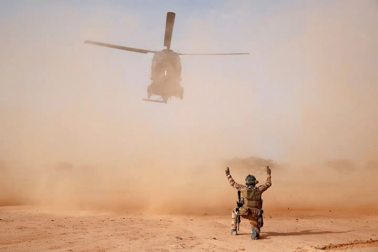Frankrig indledte Operation Barkhane i 2013 for at forhindre islamistiske grupper i at vælte regeringen i Mali. I dag har Frankrig godt 4.500 soldater i landet.
