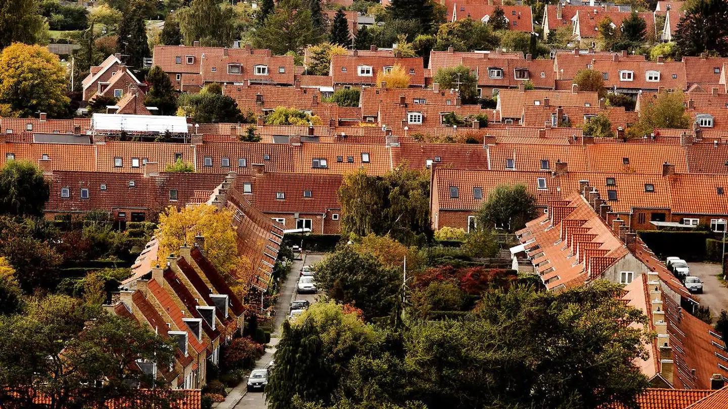 En trussel eller et lokketilbud kalder Curt Liliegreen, direktør for Boligøkonomisk Videncenter, forslaget om, at det kan koste kompensationen at klage over de kommende boligvurderinger.