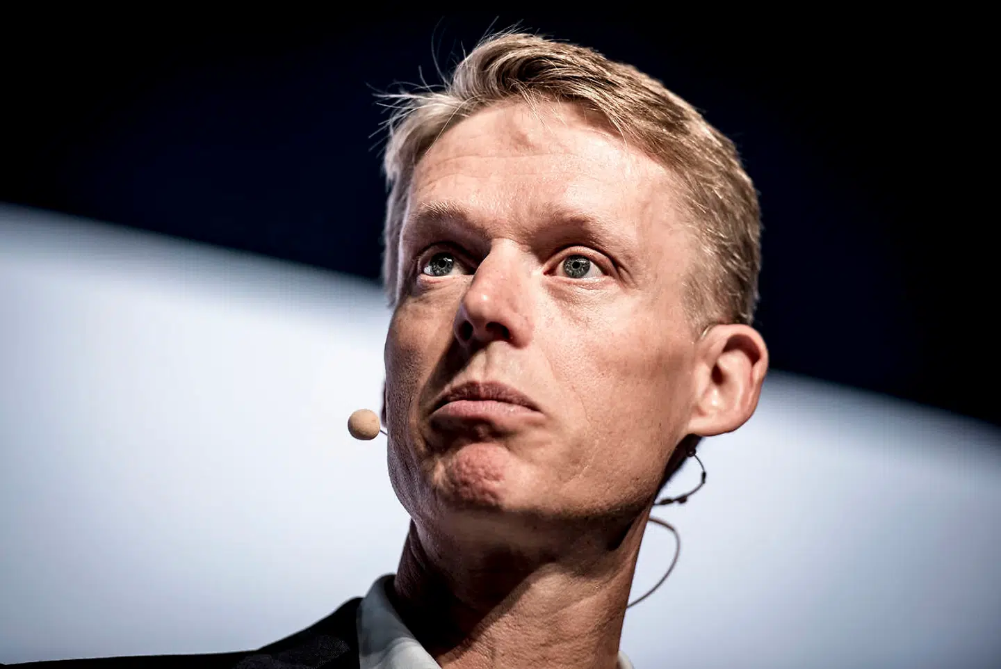 Energiselskabet Ørsteds topchef er med ét slag forvandlet fra Gud til menneske.