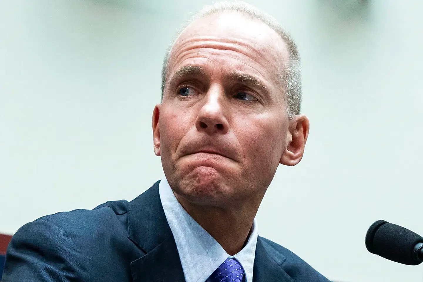 Flyproducenten Boeings adm. direktør, Dennis Muilenberg, var onsdag indkaldt til en høring i et udvalg i Repræsentanternes Hus om flytypen 737 Max.