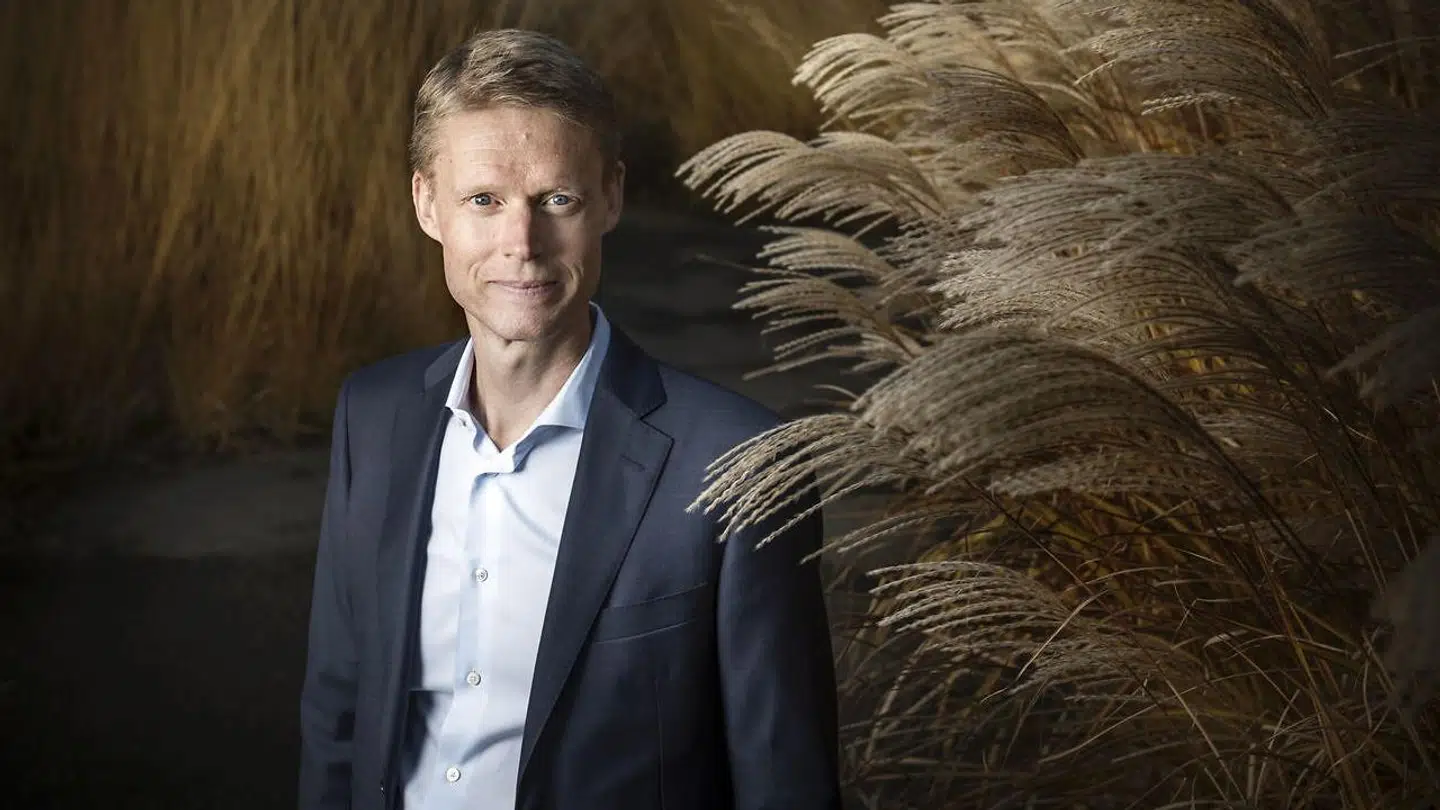 Henrik Poulsen, adm. direktør for Ørsted, må se i øjnene, at der er behov for at spare og skrue ned for forventningerne i Ørsted.