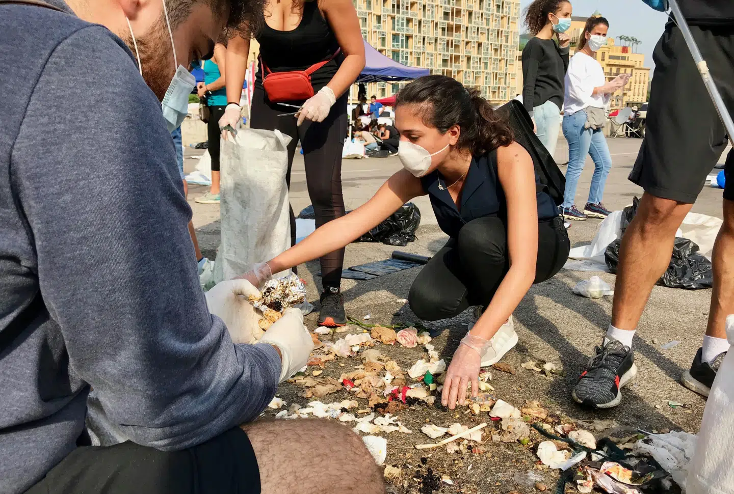 Tina El Chaer fulgte fra Holland oprøret minut for minut. Nu er hun rejst hjem til Libanon for selv at deltage.