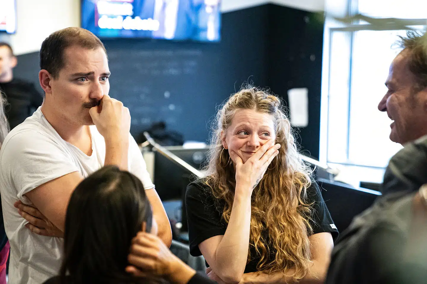 Radio24syvs medarbejdere var chokerede, da de hørte, at Loud havde vundet retten til den nye DAB-kanal. Men ifølge flere eksperter var radiostationens tilbud ikke strikket ordentligt sammen.