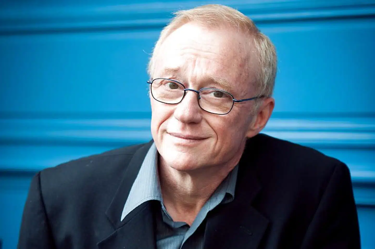Israelske David Grossman fik i 2017 the Man Booker International Prize foran danske Dorthe Nors, der også var shortlistet til den prestigiøse pris. Til november kan man opleve ham i Danmark, når han besøger BogForum.
