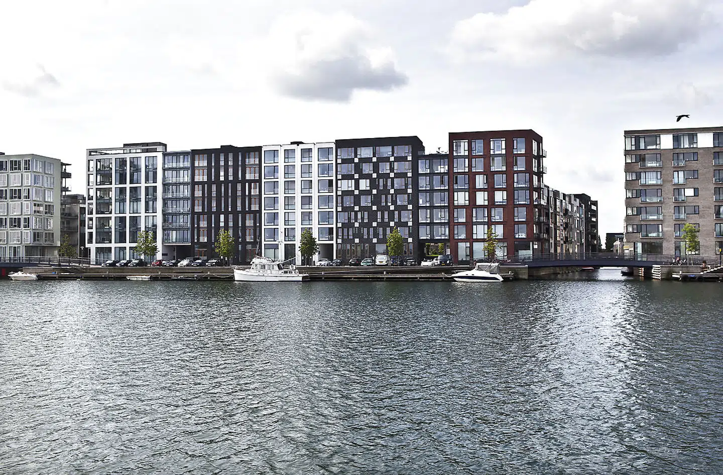 »Et lille let og hurtigt spørgsmål« har ikke altid et lille let og hurtigt svar.