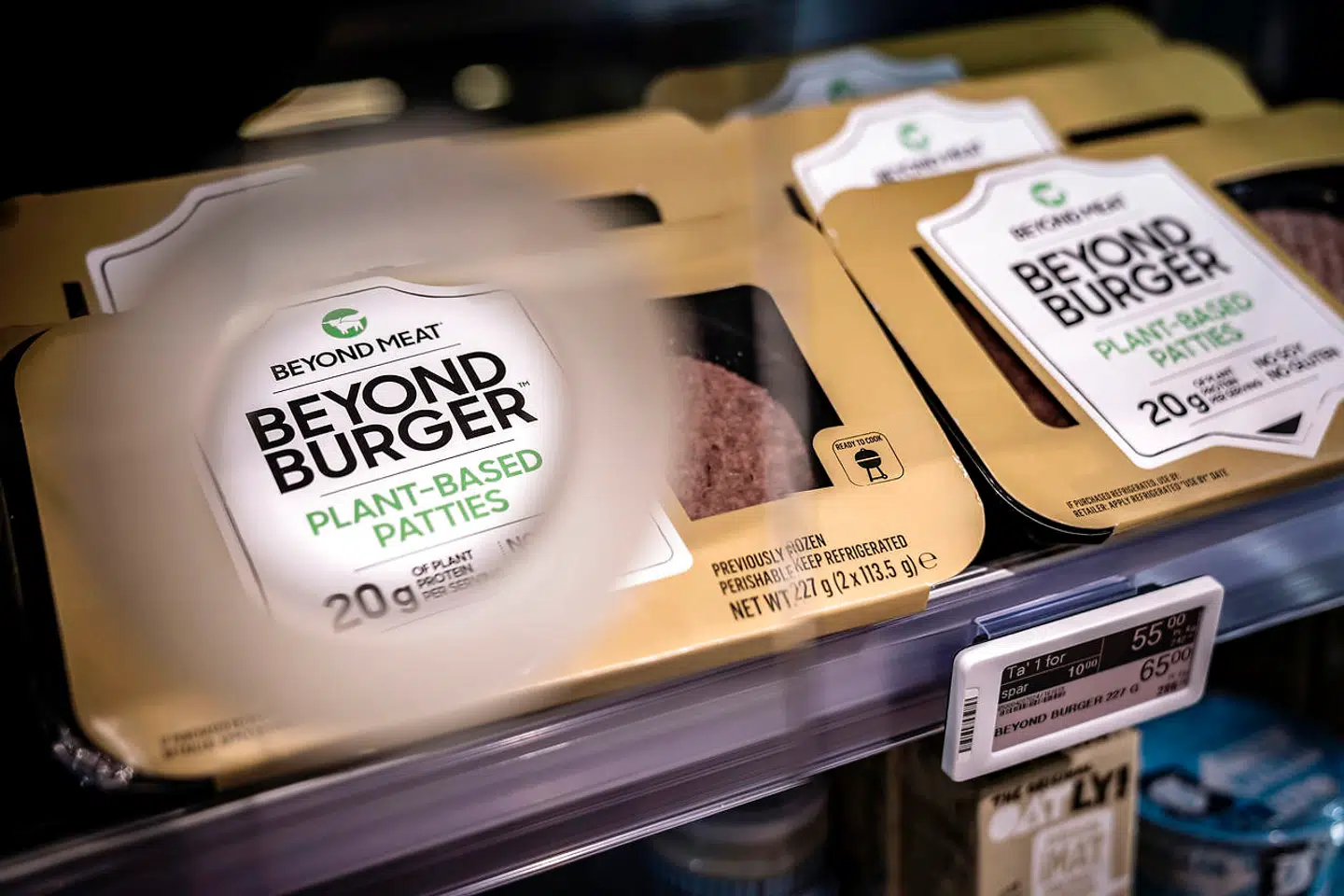 I Irma sælger man også The Beyond Burger. Ifølge den amerikanske virksomhed er det et krav, at Beyond Meats produkter sælges side om side med kødprodukter, men det var altså ikke tilfældet i den Irma, som Berlingske besøgte i denne uge.