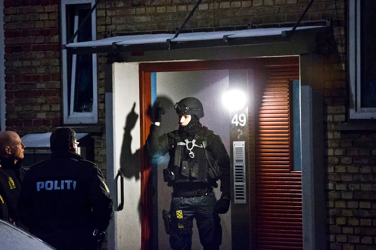 Tænketanken Kraka stiller spørgsmålstegn ved, om borgerne bliver mere trygge med regeringens finanslovforslag om at styrke politiet. Arkivfoto fra Frederiksborgvej i Københavns nordvest-kvarter.