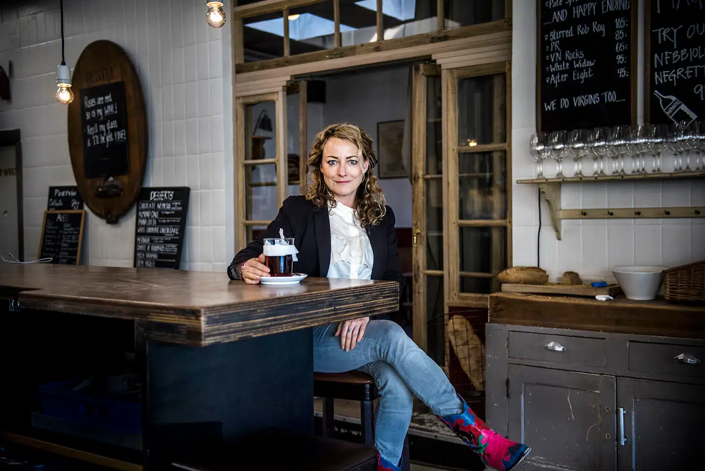 »Forleden kom jeg til at gøre det ALLERVÆRSTE: Jeg kom uforvarende til at springe over i køen i en kantine,« skriver Maise Njor.