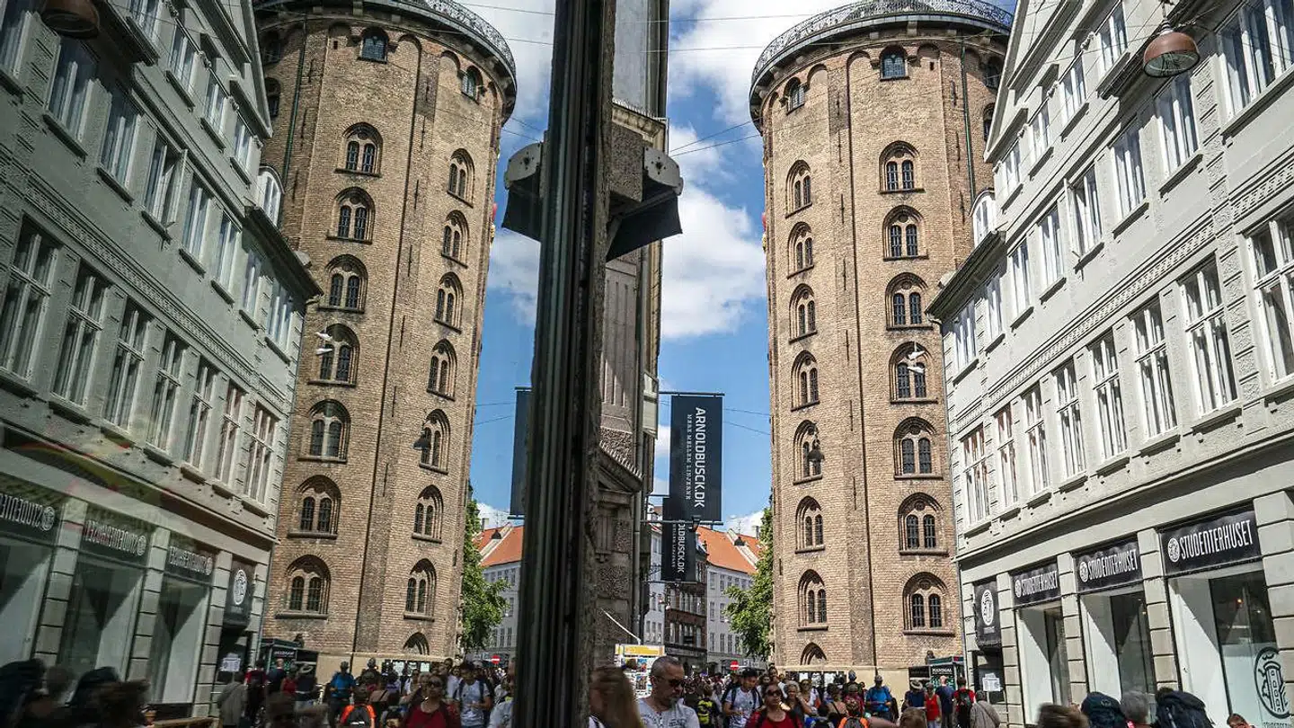 Området omkring Rundetårn i København er blevet for turistet og tivoliagtigt, lyder det fra beboere, der med en ny forening vil bevare den gamle bykerne.
