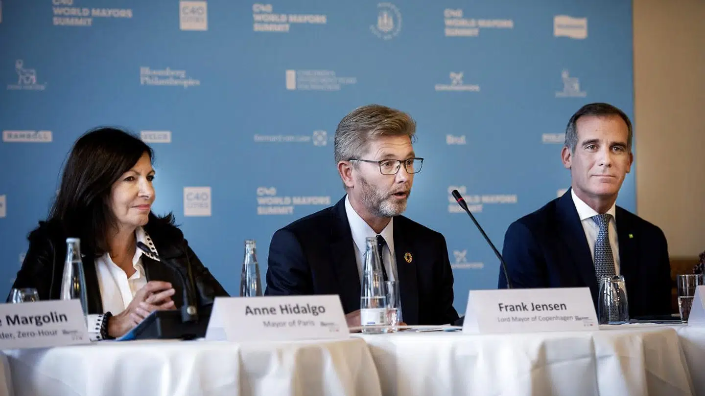 Bybosser: Overborgmester Frank Jensen (S) i midten åbnede i går det store, grønne og globale C40-borgmestertopmøde flankeret af Paris' borgmester, Anne Hidalgo (t.v.), og Los Angeles' borgmester, Eric Garcetti.