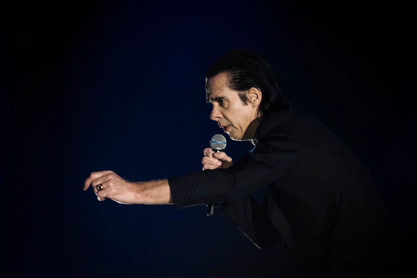 Nick Cave & The Bad Seeds spillede en fantastisk koncert i Royal Arena i 2017 efter albummet »Skeleton Tree«. Hans nye album kredser ligesom forgængeren om sønnens død.