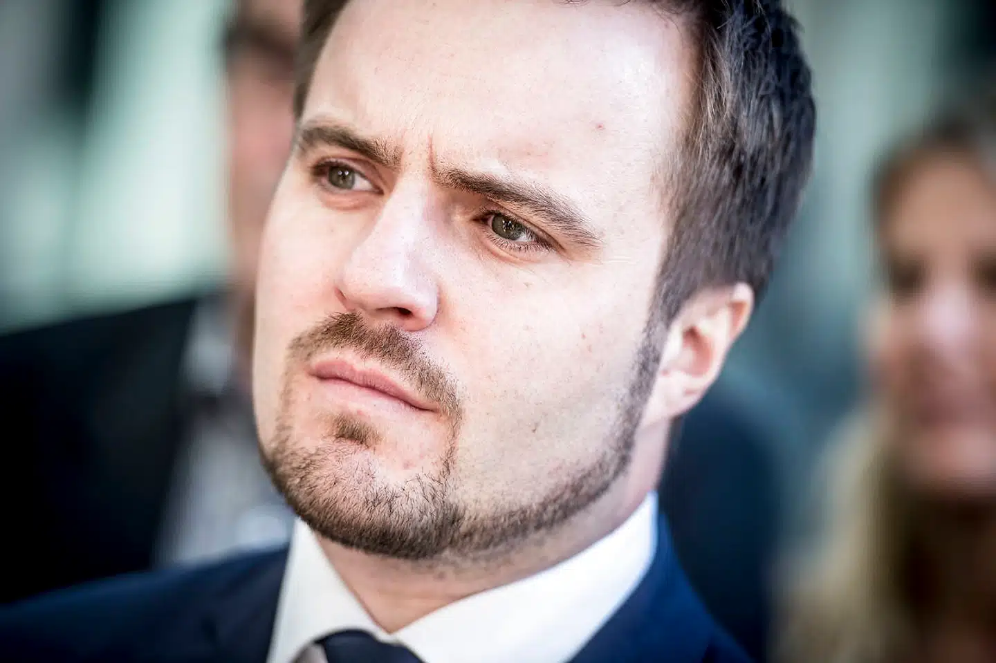 »Den danske samfundsmodel bygger på, at alle skal bidrage til fællesskabet,« skriver erhvervsminister Simon Kollerup (S).